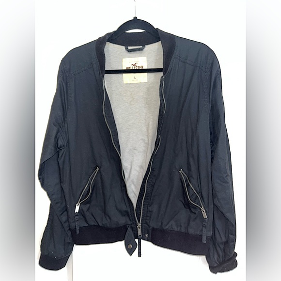 Hollister Women’s Black Zipper Bomber Jacket — L - Picture 1 of 5